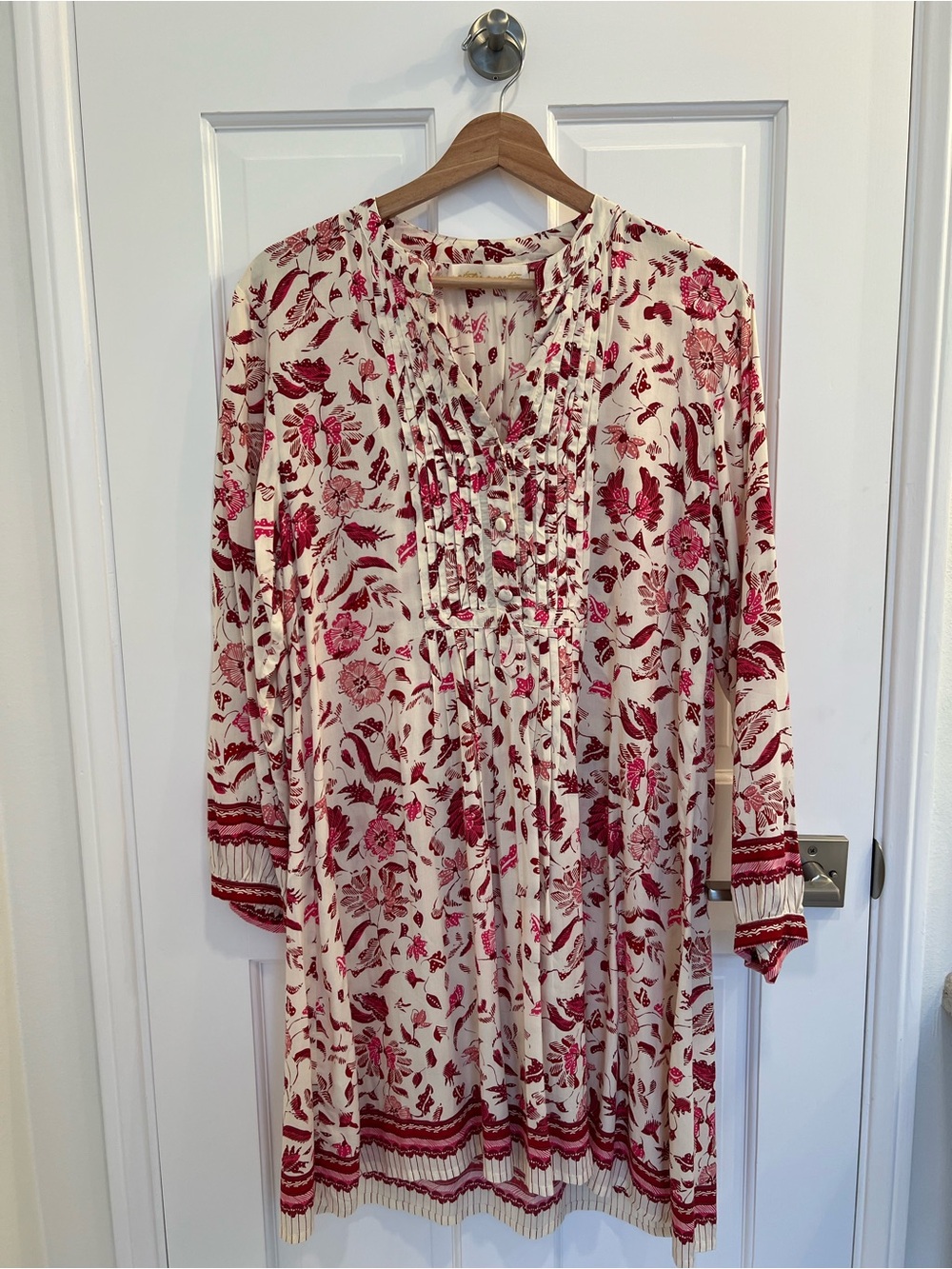 Natalie Martin Cream Tunic with Red and Pink Floral Motif Dress Small